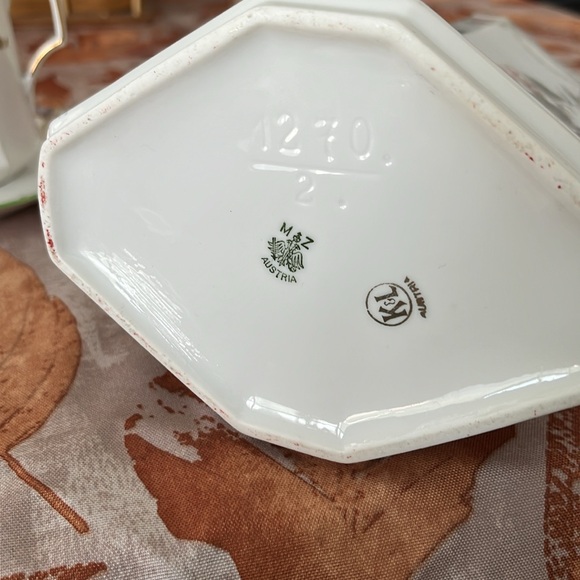 Espresso  holder with two espresso cups and saucers - Picture 3 of 3